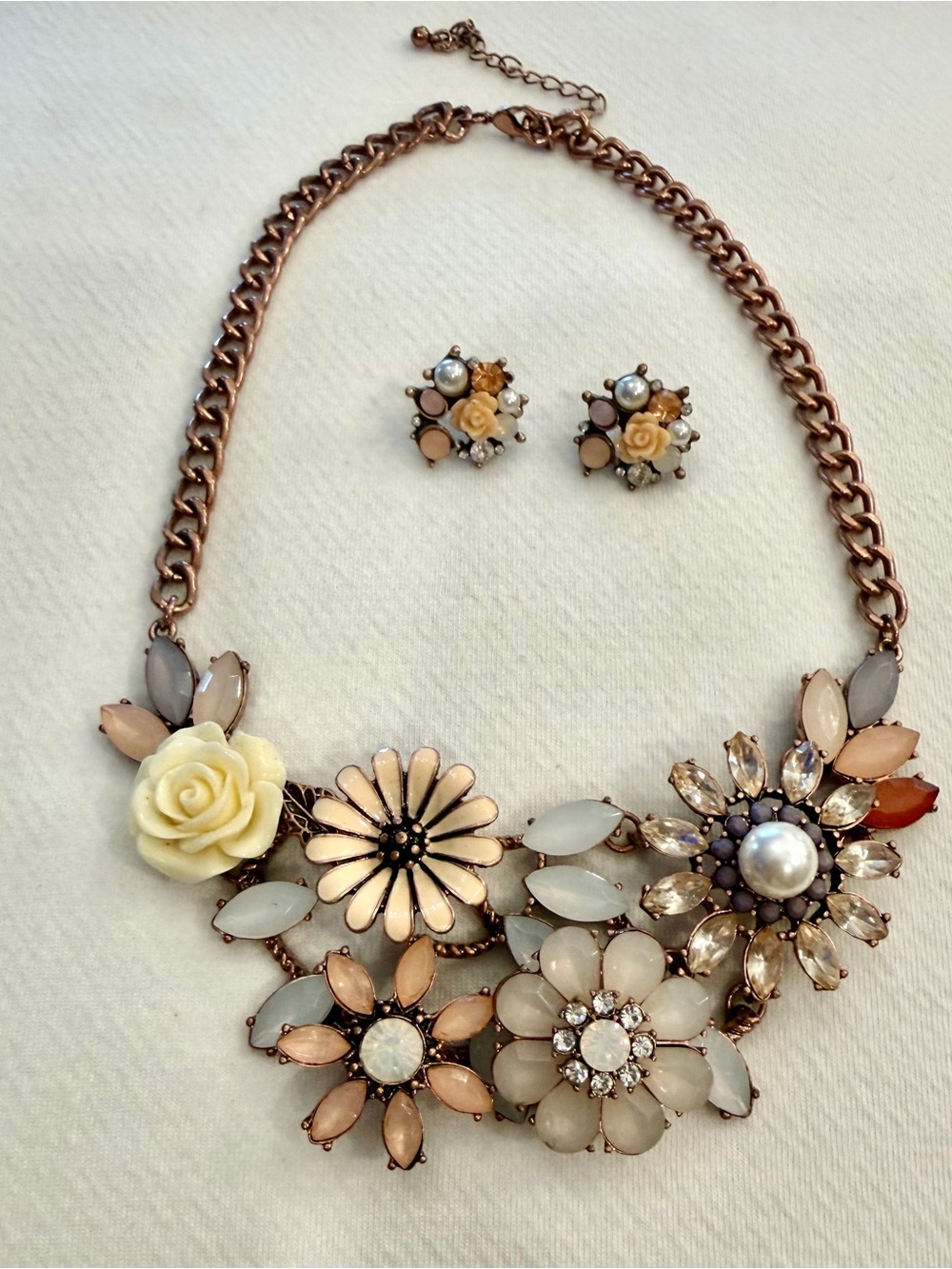 Park Lane Floral Statement Necklace and Earring Set in Cream, Peach & Pink color